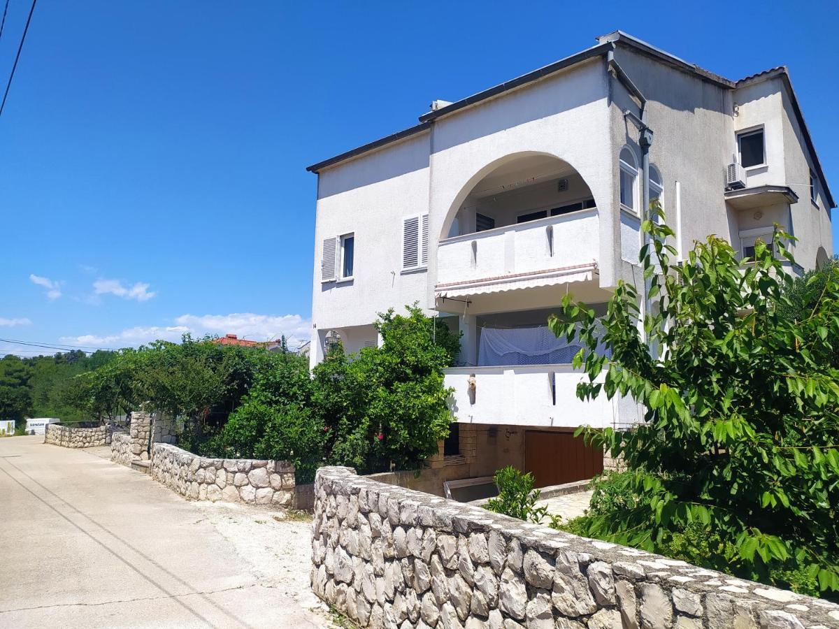 Apartment & Rooms Poppy Rose Zadar Buitenkant foto