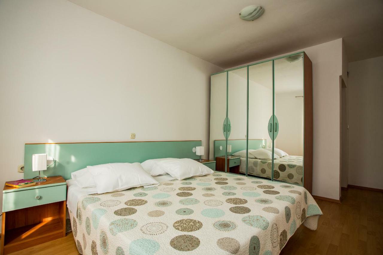 Apartment & Rooms Poppy Rose Zadar Buitenkant foto